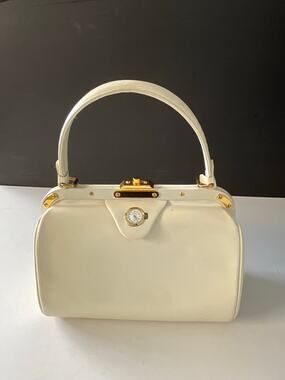 Vintage Dorian White Leather Top Handle Doctor Bag with Working Watch Detail